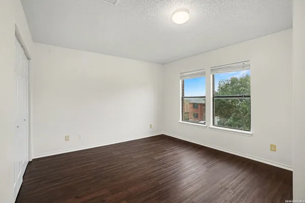 $209,900 | 8011 Cherry Glade, Converse, TX 78109