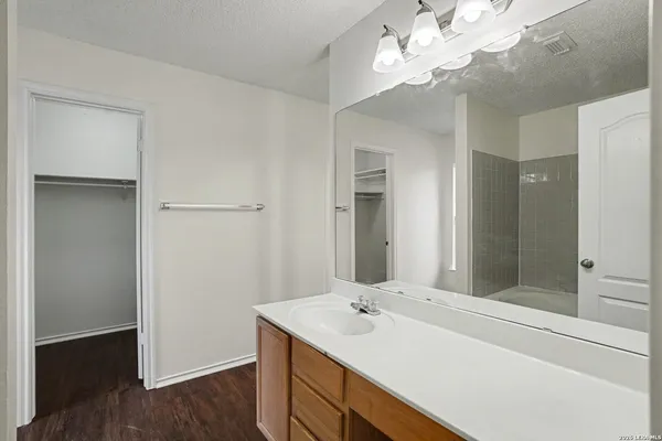 $209,900 | 8011 Cherry Glade, Converse, TX 78109