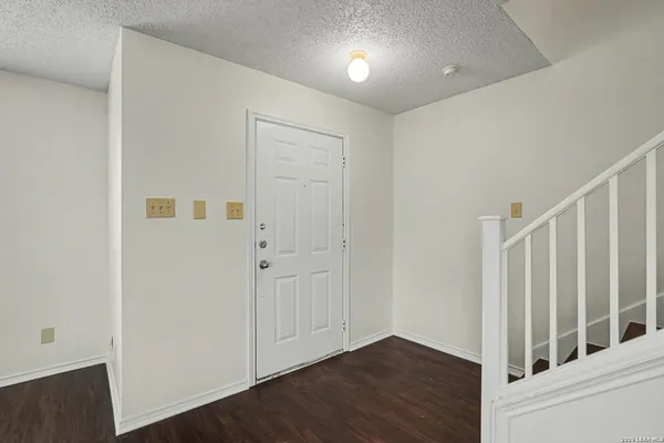 $209,900 | 8011 Cherry Glade, Converse, TX 78109