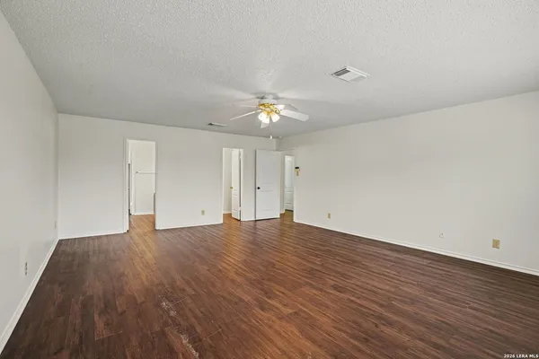 $209,900 | 8011 Cherry Glade, Converse, TX 78109