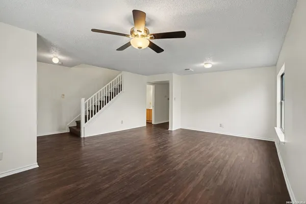 $209,900 | 8011 Cherry Glade, Converse, TX 78109