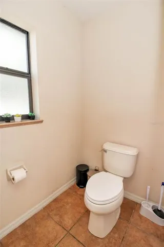 $2,300 | 4938 Southwest 99th Place, Ocala, FL 34476