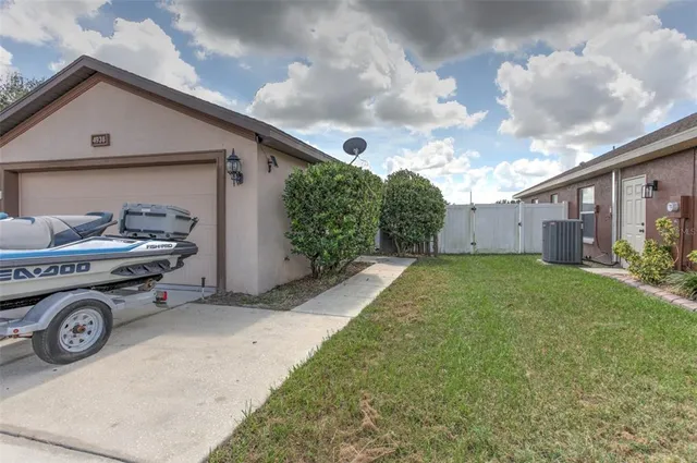 $2,300 | 4938 Southwest 99th Place, Ocala, FL 34476