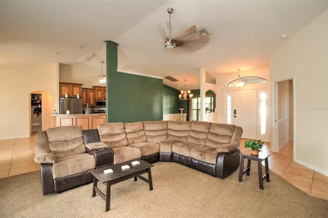 $2,300 | 4938 Southwest 99th Place, Ocala, FL 34476