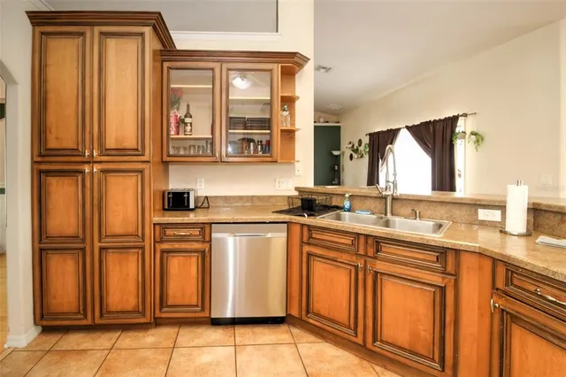 $2,300 | 4938 Southwest 99th Place, Ocala, FL 34476