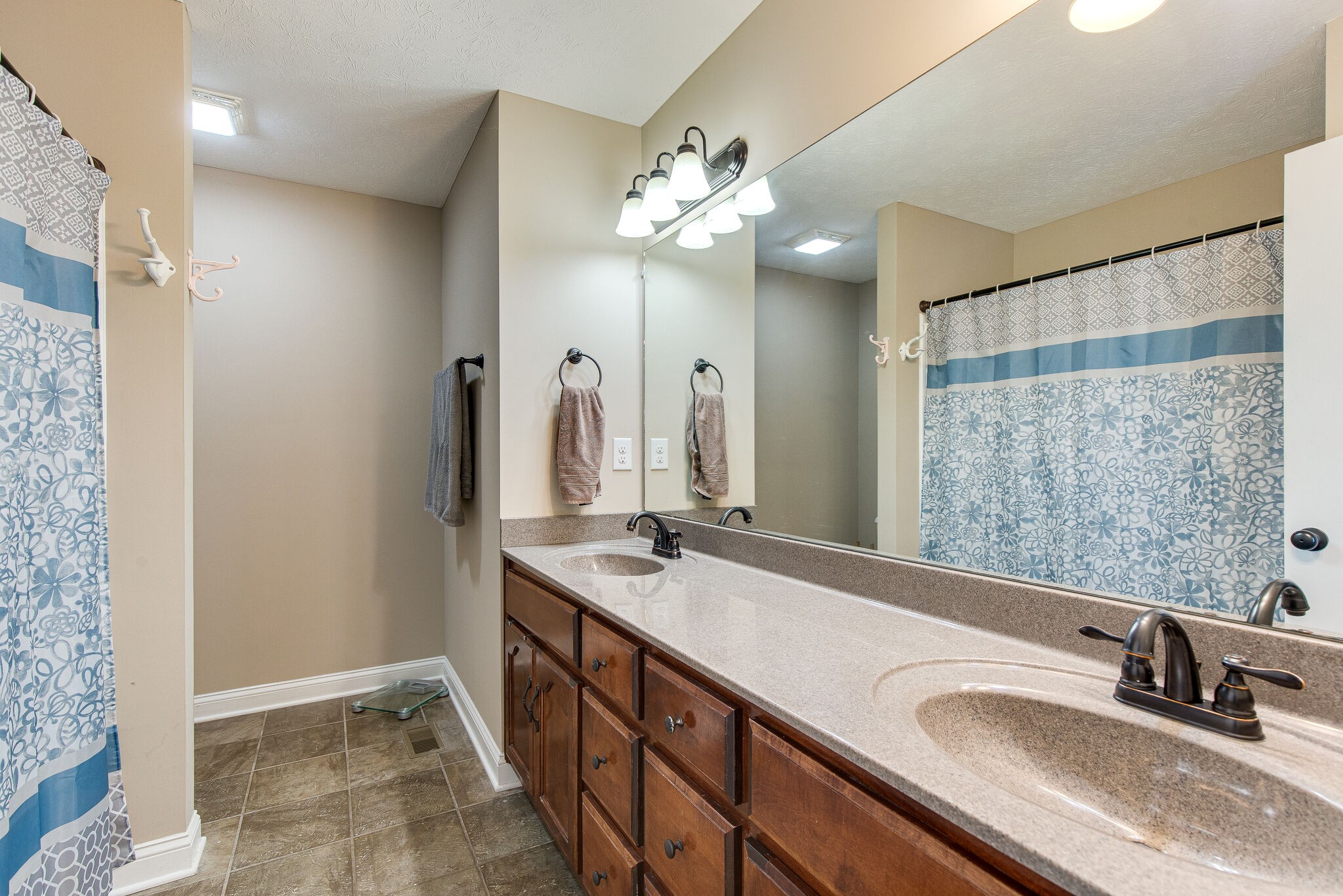 1041 Fleet Town Road Dickson, TN 37055 - Photo 19 of 41 Gallery Image 19