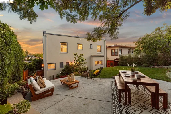 $1,695,000 | 2031 Los Angeles Avenue, Berkeley, CA 94707