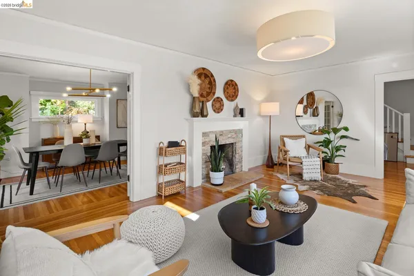 $1,695,000 | 2031 Los Angeles Avenue, Berkeley, CA 94707