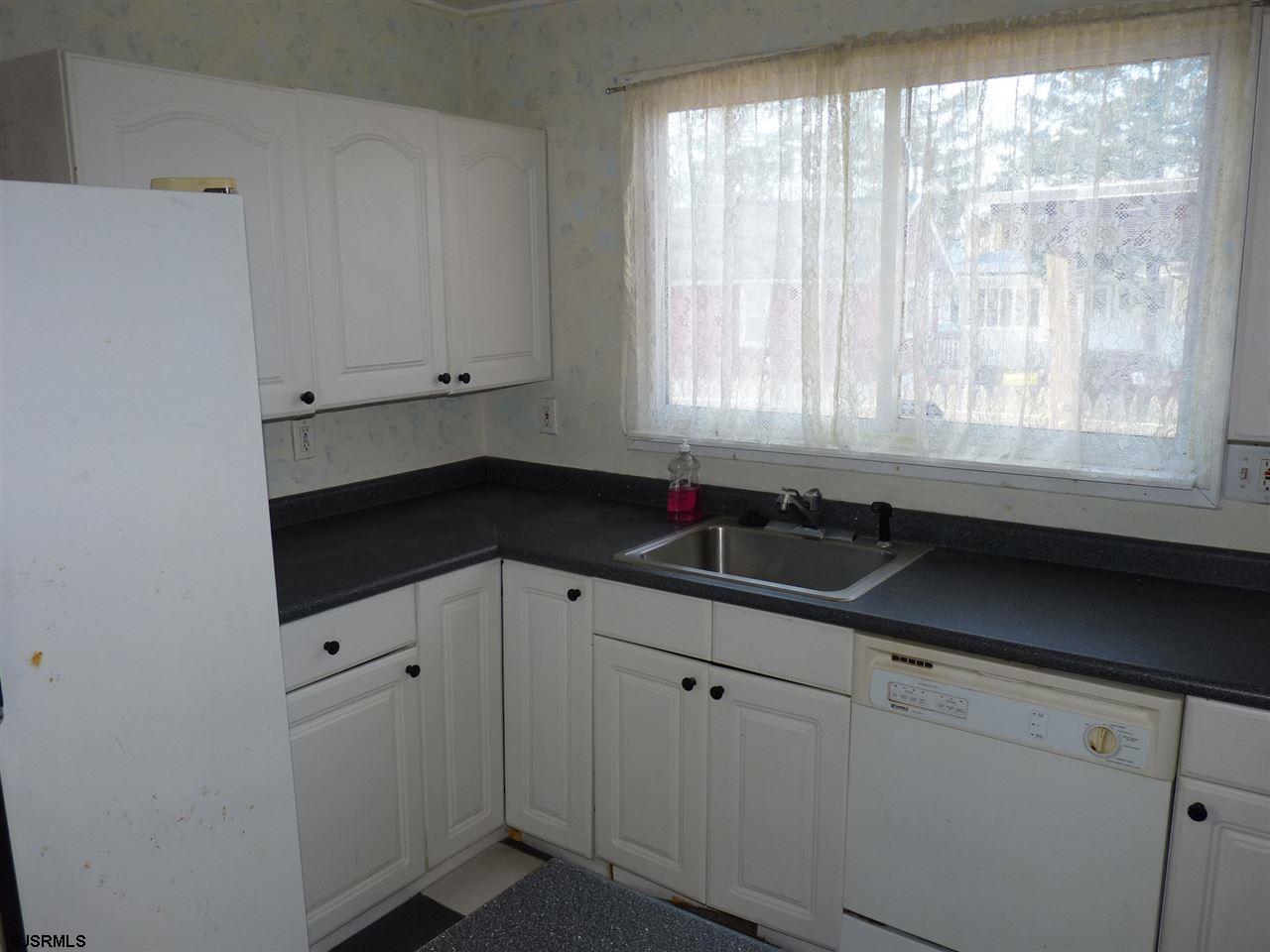 317 New Road Northfield, NJ 08225 - Photo 3 of 11 Gallery Image 3