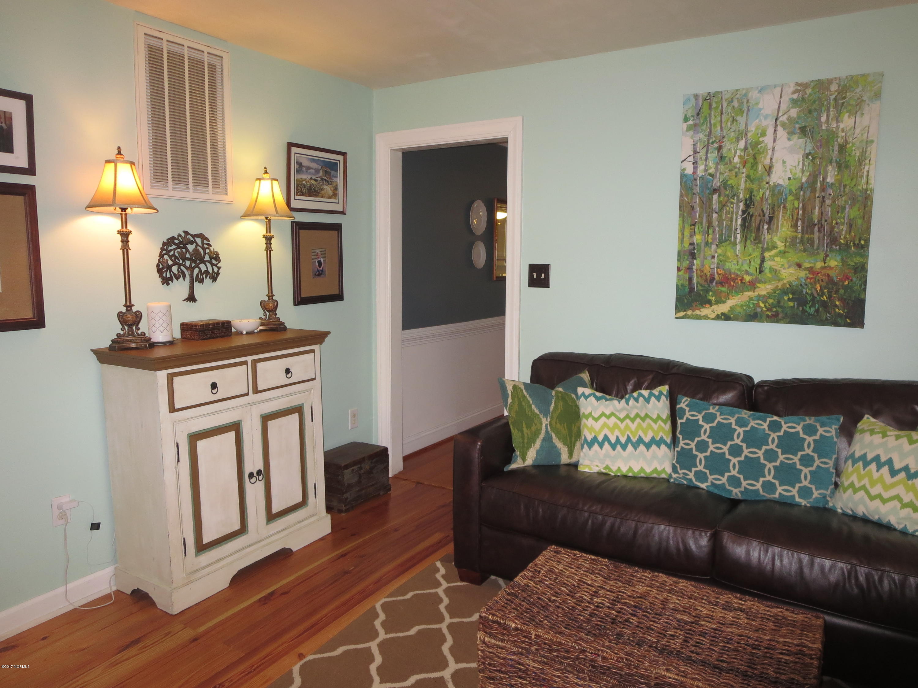 8488 Old 125 Road Scotland Neck, NC 27874 - Photo 35 of 69 den, kitchen wall