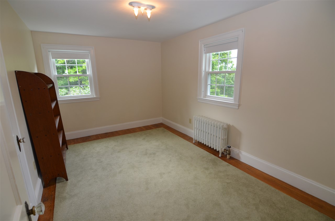 113 Seamans Road New London, NH 03257 - Photo 12 of 22