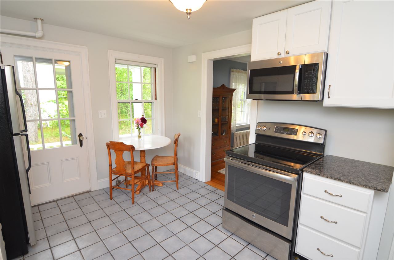 113 Seamans Road New London, NH 03257 - Photo 6 of 22