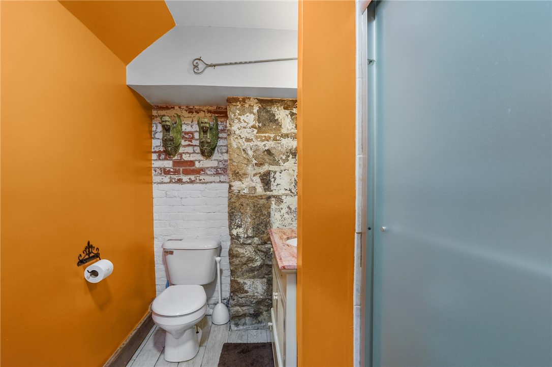 43 Old Beach Road Newport, RI 02840 - Photo 40 of 50