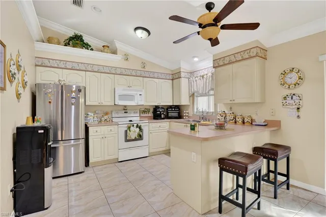 $482,900 | 390 12th Street Southeast, Naples, FL 34117