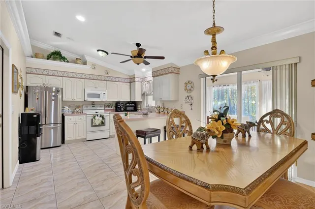 $482,900 | 390 12th Street Southeast, Naples, FL 34117