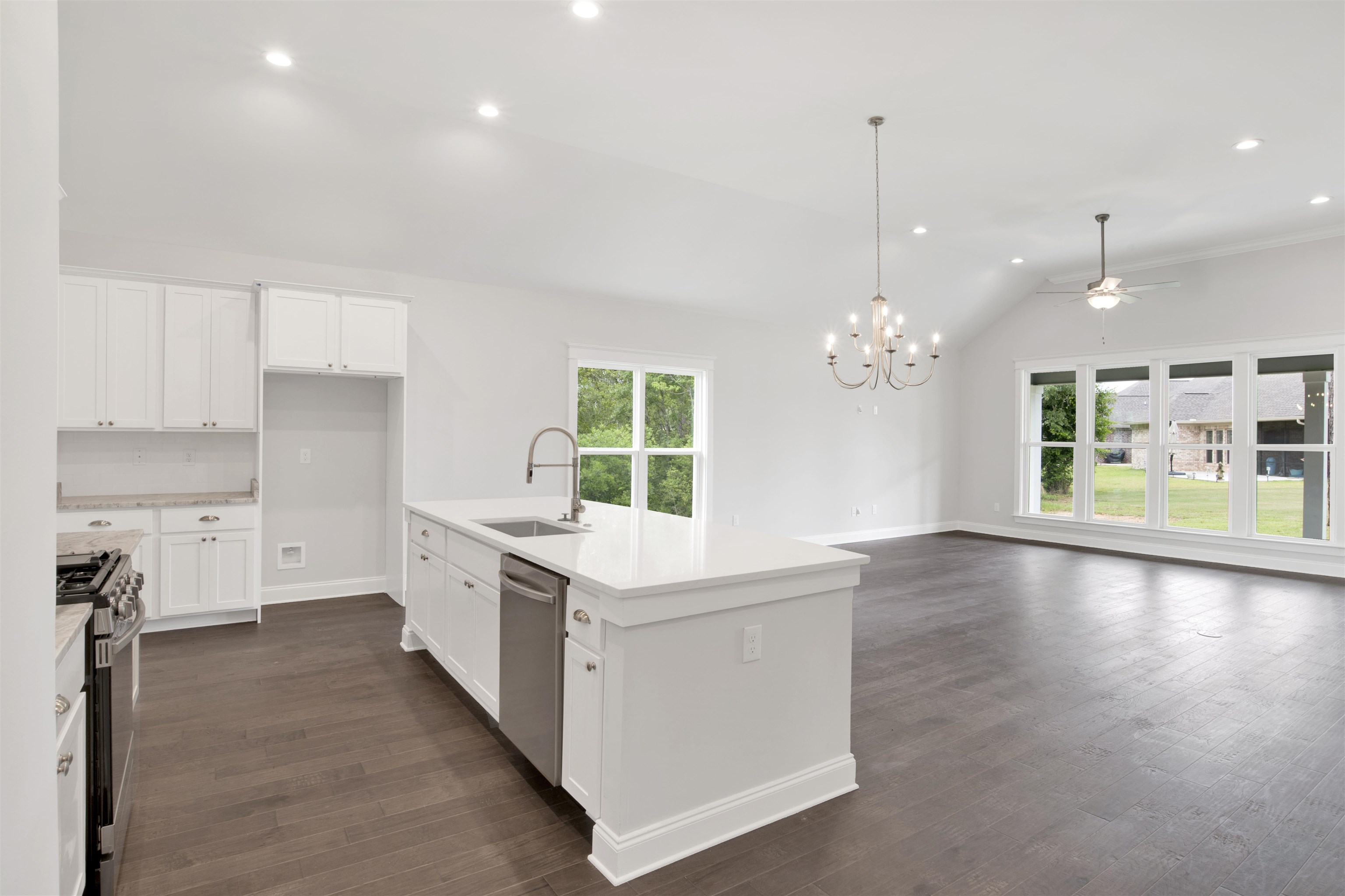 31641 Canopy Loop Daphne, AL 36527 - Photo 11 of 29