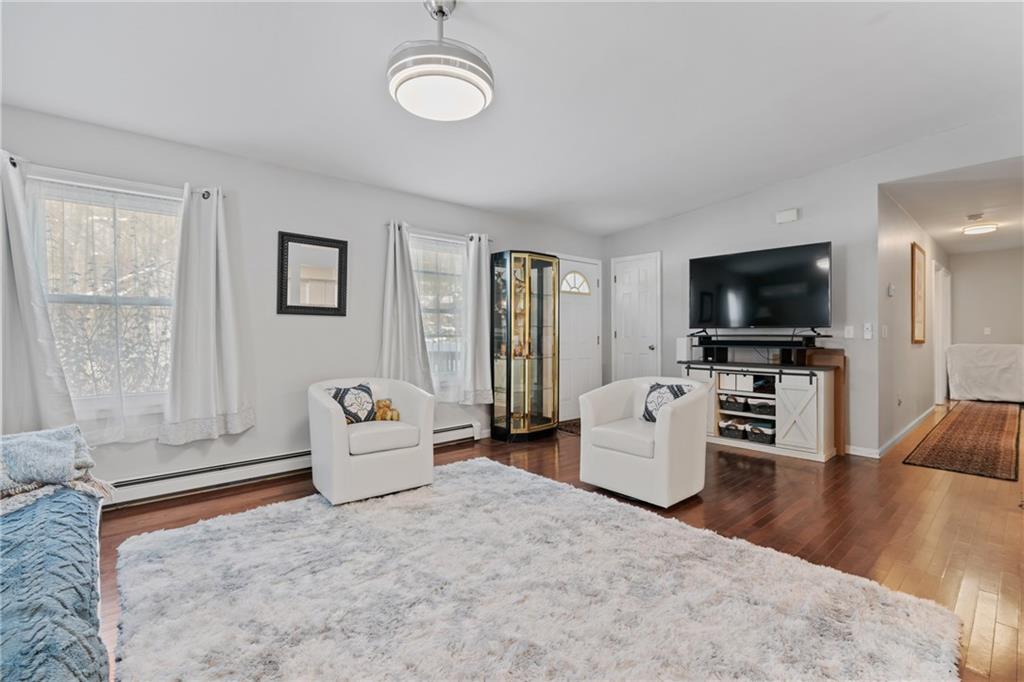 2205 McAleer Road Sewickley, PA 15143 - Photo 4 of 30