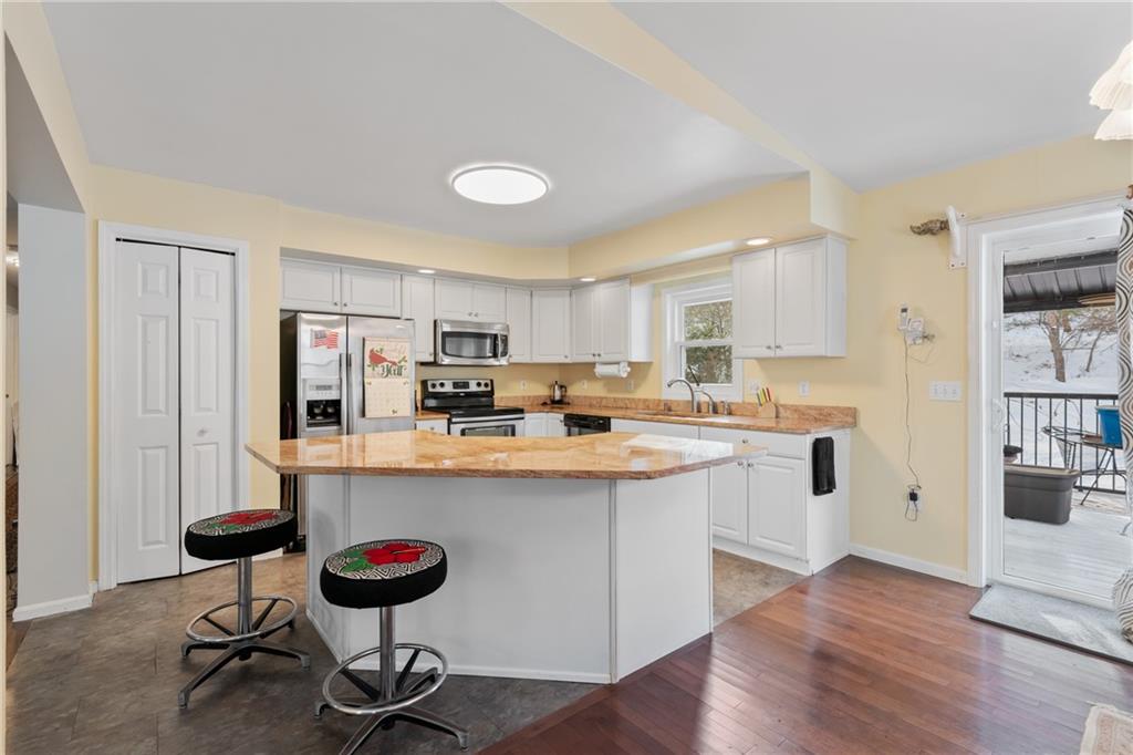 2205 McAleer Road Sewickley, PA 15143 - Photo 9 of 30