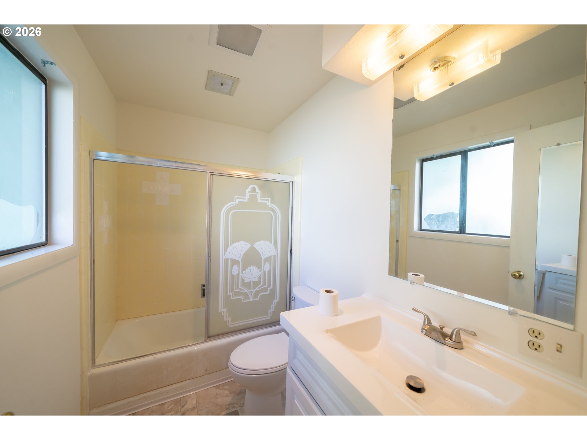 710 Binshadler Street Lebanon, OR 97355 - Photo 12 of 23