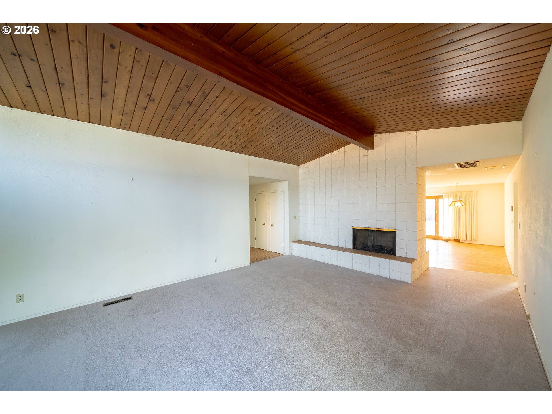 710 Binshadler Street Lebanon, OR 97355 - Photo 4 of 23