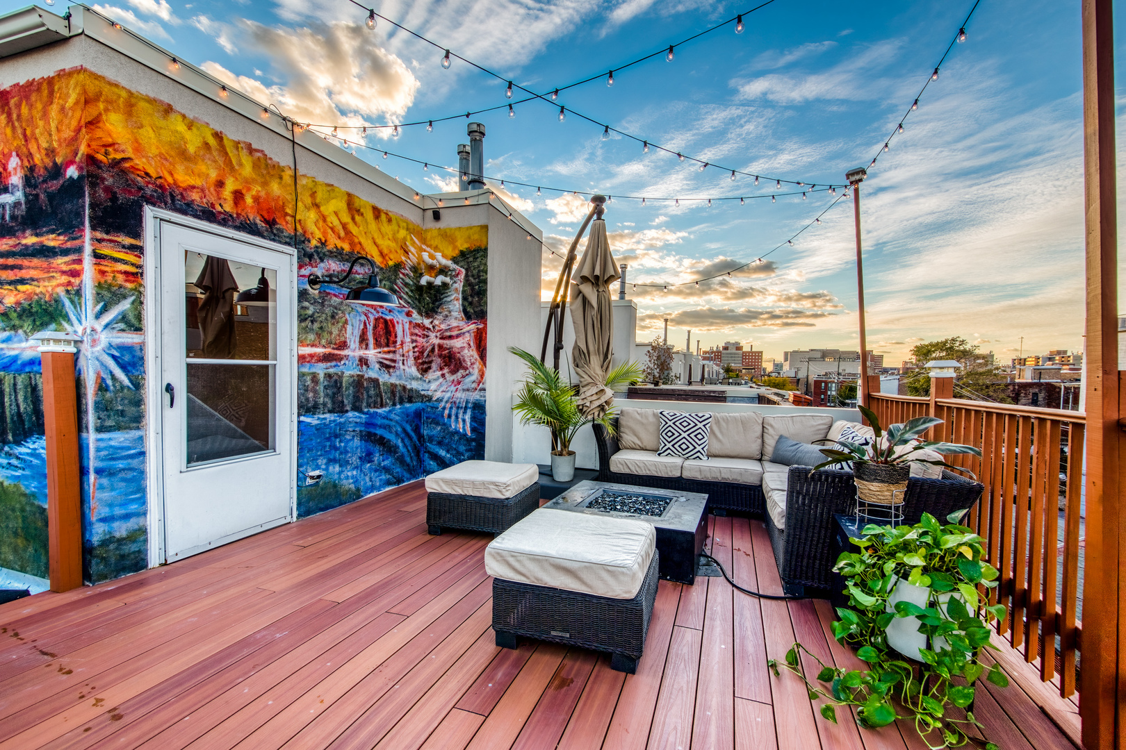 1316 West Fillmore Street, Unit B Chicago, IL 60607 - Photo 29 of 42 a outdoor space with patio