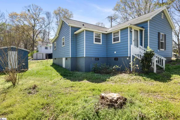 $215,000 | 302 Lucky Street, Easley, SC 29640