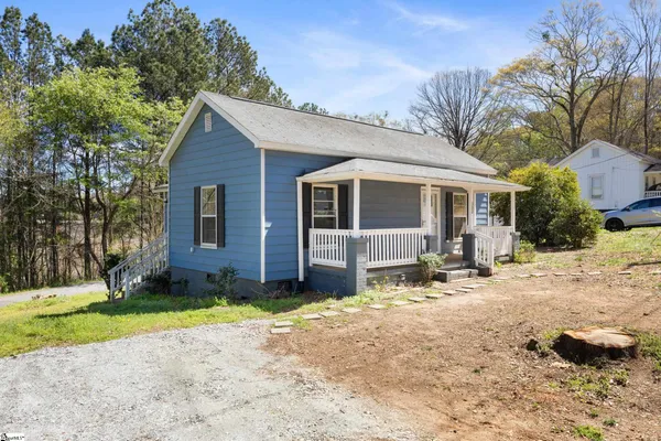 $215,000 | 302 Lucky Street, Easley, SC 29640