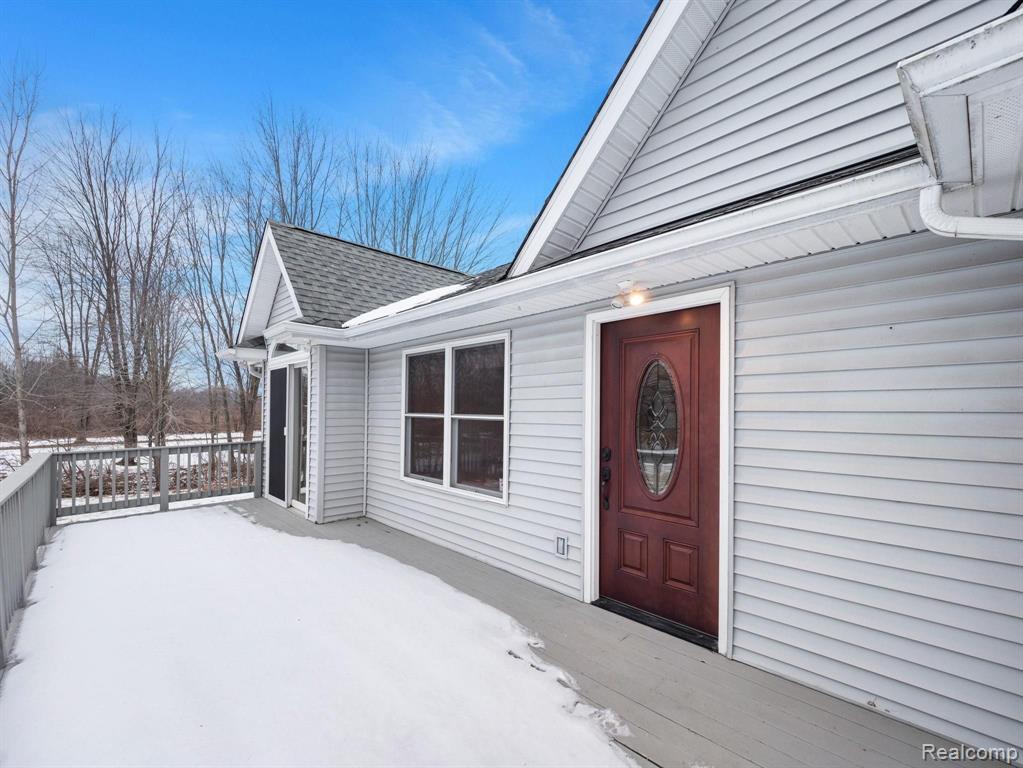 5300 Argentine Road Howell, MI 48855 - Photo 5 of 42