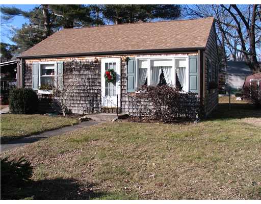 5 Center Road Smithfield, RI 02828 - Photo 2 of 10 Exterior Front.