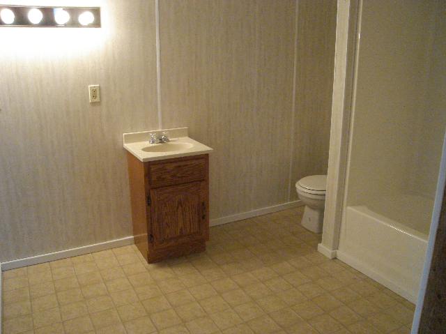 762 Dunklin Bridge Road Fountain Inn, SC 29644 - Photo 5 of 6