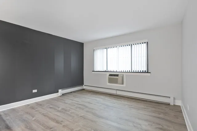 $1,259 | 6758 North Sheridan Road, Unit 241, Chicago, IL 60626