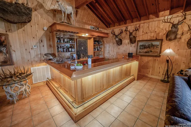 $18,995,000 | 9239 Fm 133, Cotulla, TX 78014