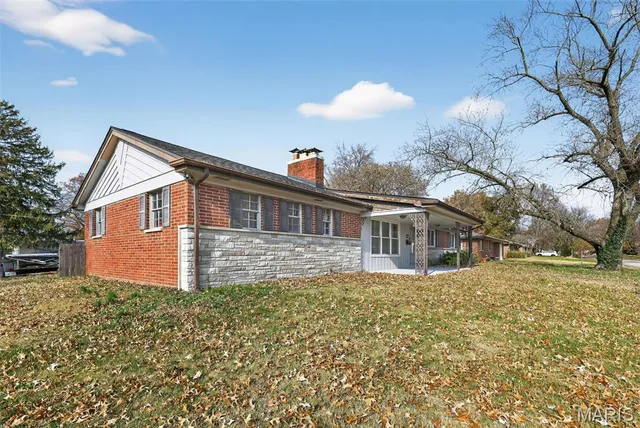 $179,900 | 101 Sheffield Drive, Belleville, IL 62223