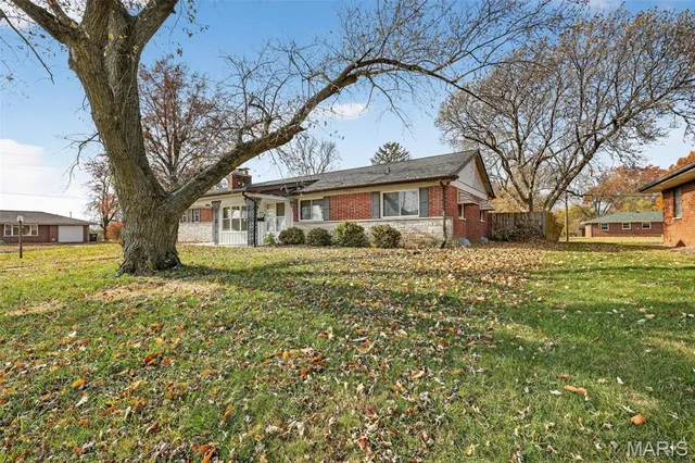 $179,900 | 101 Sheffield Drive, Belleville, IL 62223