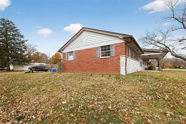 $179,900 | 101 Sheffield Drive, Belleville, IL 62223