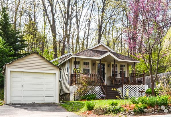 14 Oakhurst Road Hopkinton, MA 01748 - Photo 2 of 18 Gallery Image 2