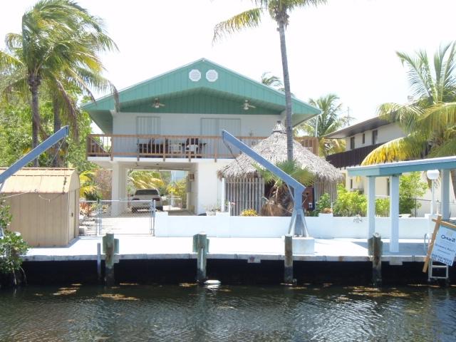 610 La Paloma Road Key Largo, FL 33037 - Photo 1 of 19 Rear View