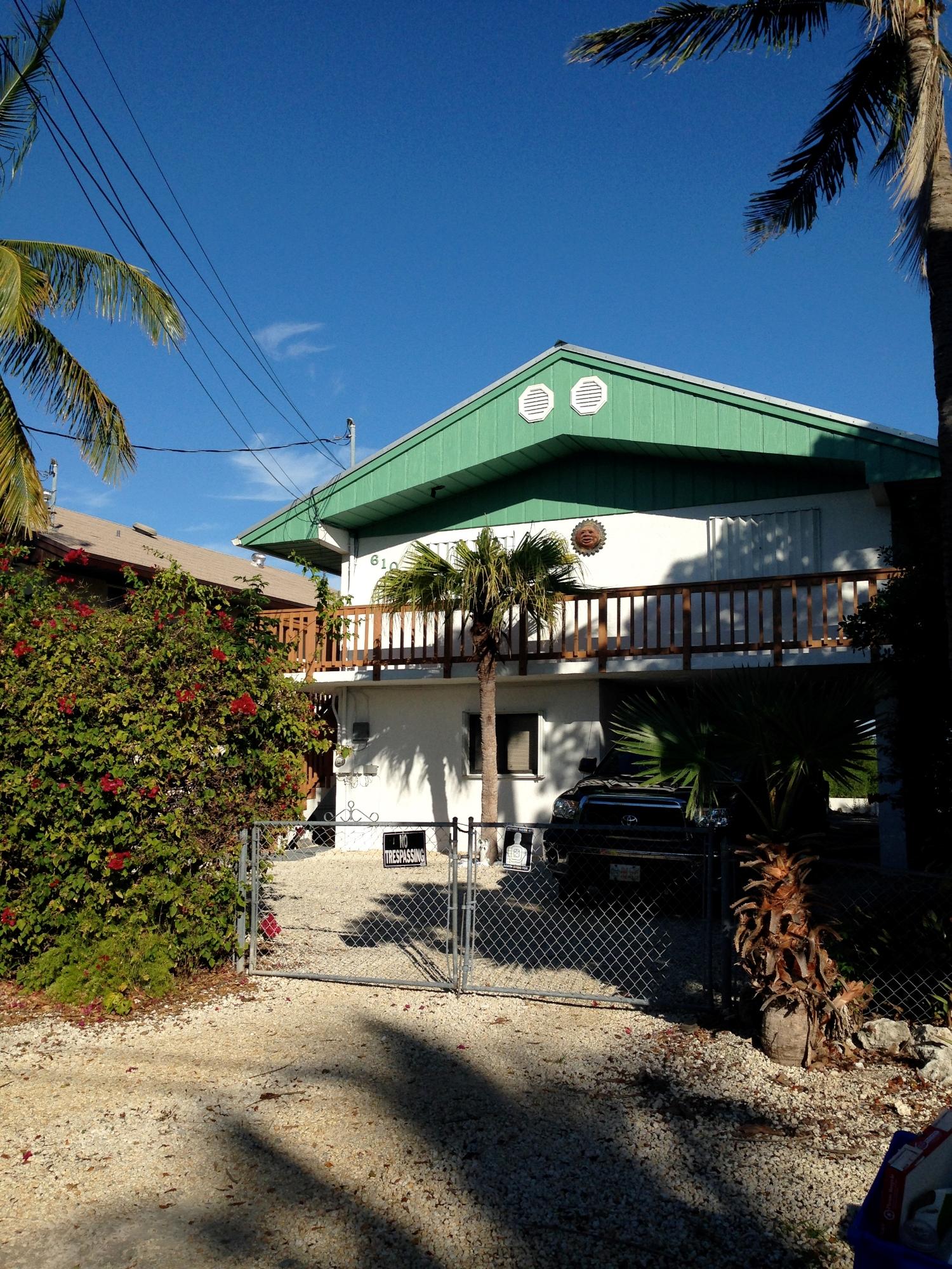 610 La Paloma Road Key Largo, FL 33037 - Photo 2 of 19 Front of House