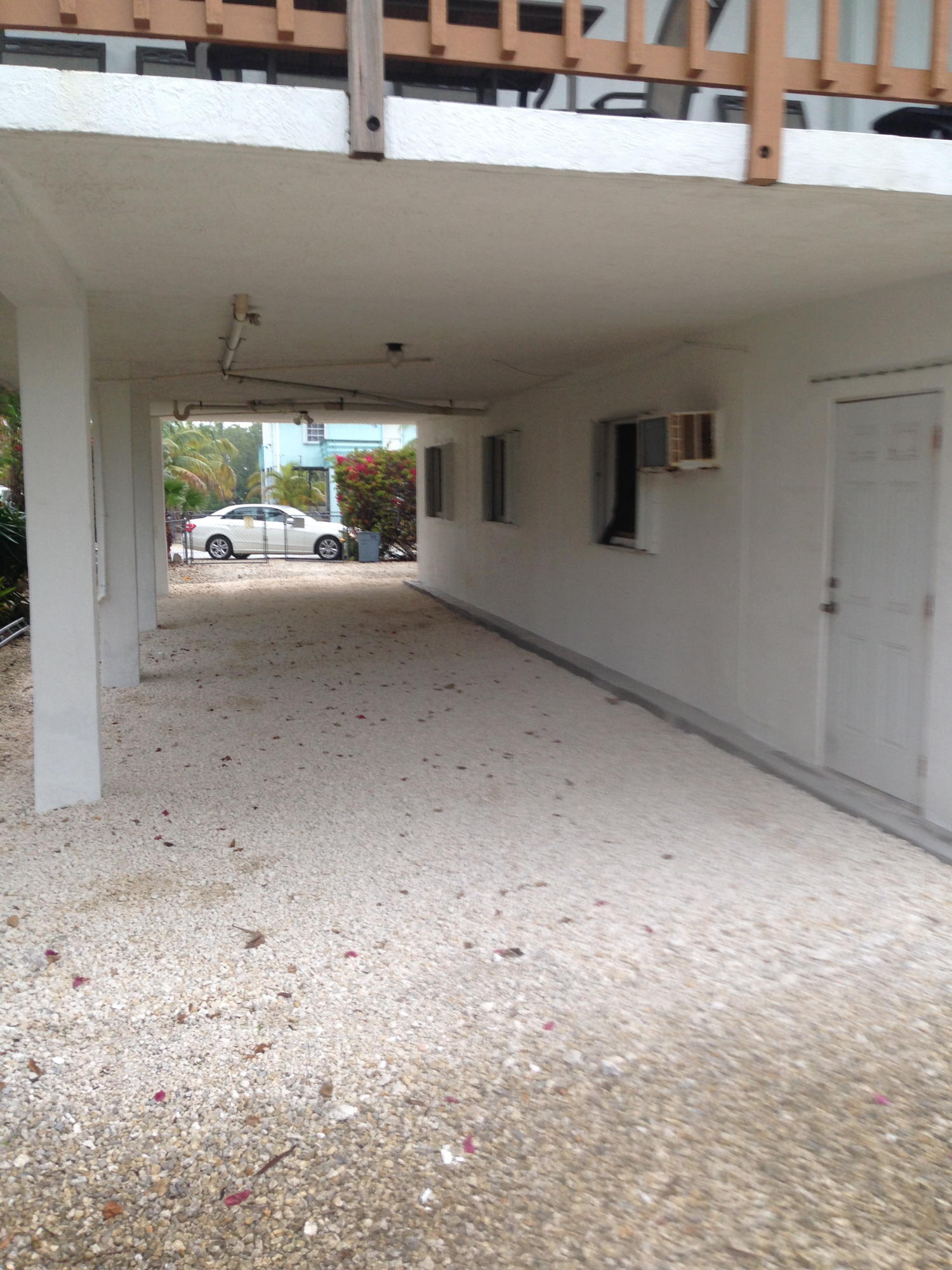 610 La Paloma Road Key Largo, FL 33037 - Photo 11 of 19 carport