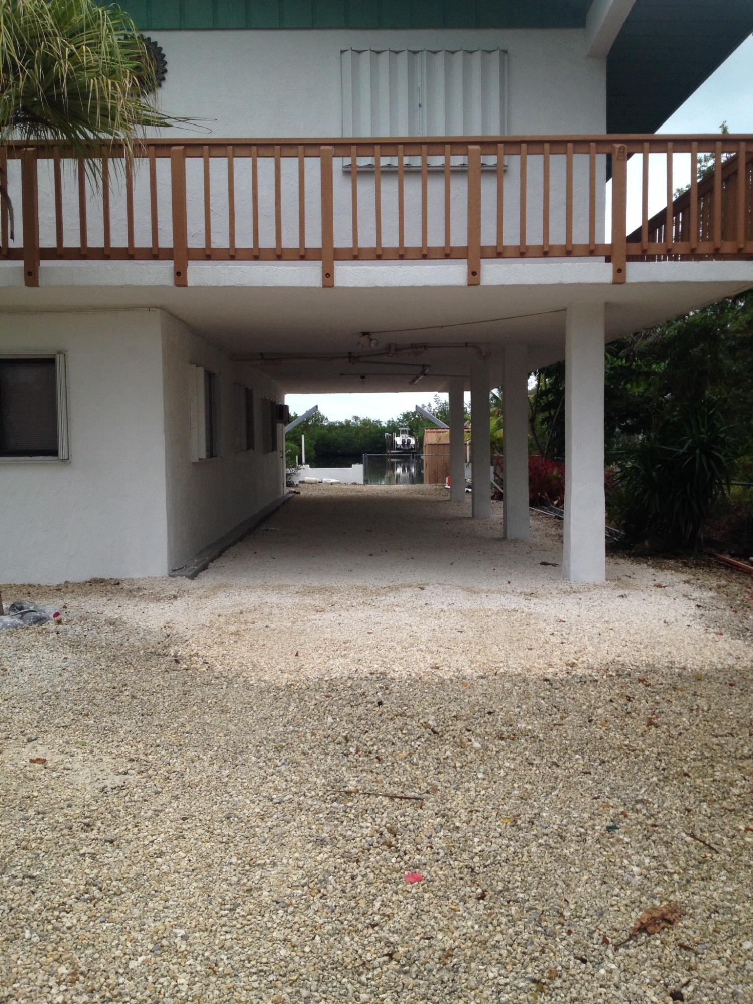 610 La Paloma Road Key Largo, FL 33037 - Photo 7 of 19 Carport