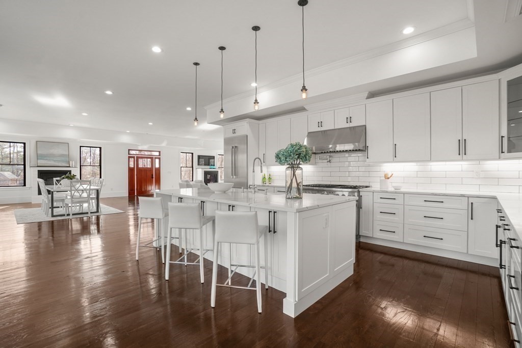 41 Weaver Road Barnstable, MA 02632 - Photo 8 of 23