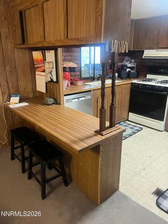 $214,999 | 1199 Manley Lane, Round Mountain, NV 89045