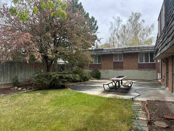 $450,000 | 200 Topaz Street, Rock Springs, WY 82901