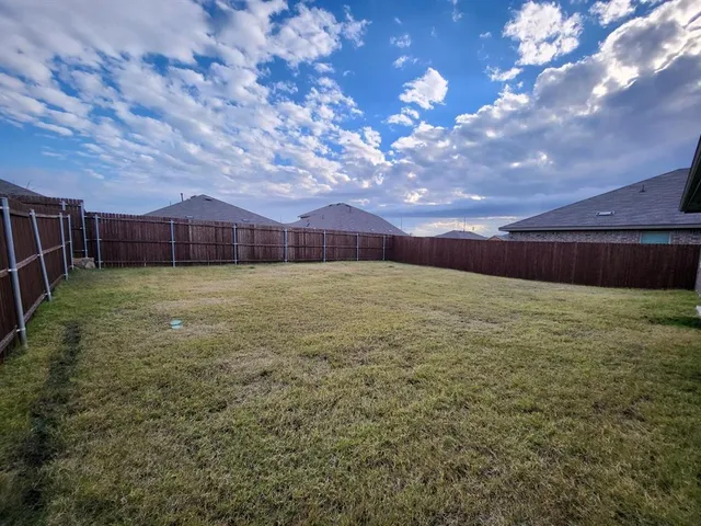 $299,000 | 1306 Turkey Run Drive, Denton, TX 76207