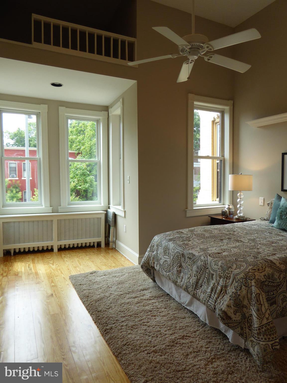 712 F Street Northeast Washington, DC 20002 - Photo 15 of 30 SOUTH FACING!