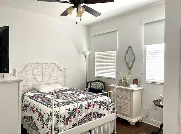 $415,000 | 817 Southwest 147th Avenue, Unit 817, Pembroke Pines, FL 33027