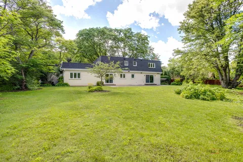 $1,350,000 | 125 North Ridge Road, Lake Forest, IL 60045