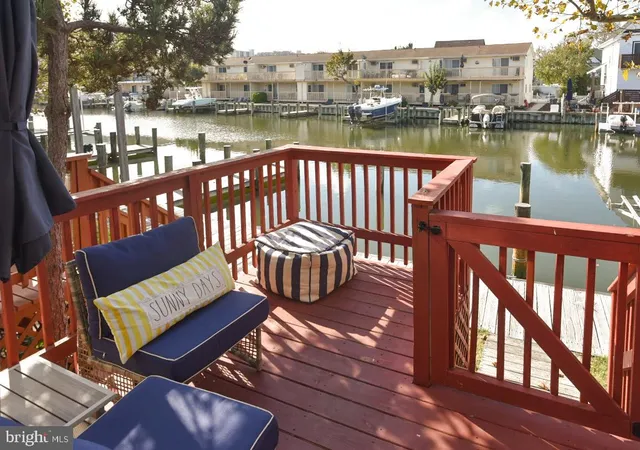 $2,400 | 135-8 Newport Bay Drive, Unit 8, Ocean City, MD 21842