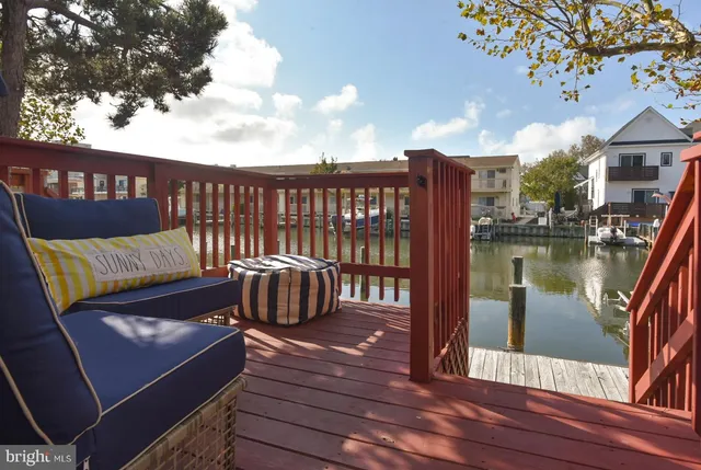 $2,400 | 135-8 Newport Bay Drive, Unit 8, Ocean City, MD 21842