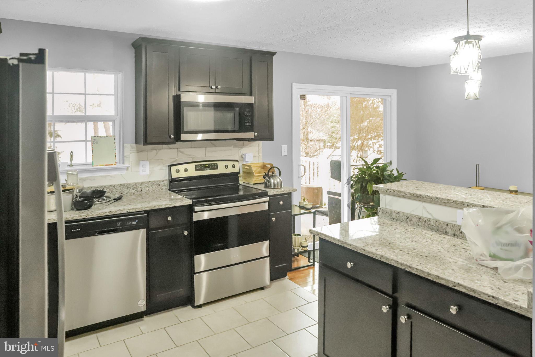 7711 Harmans Road Hanover, MD 21076 - Photo 6 of 19